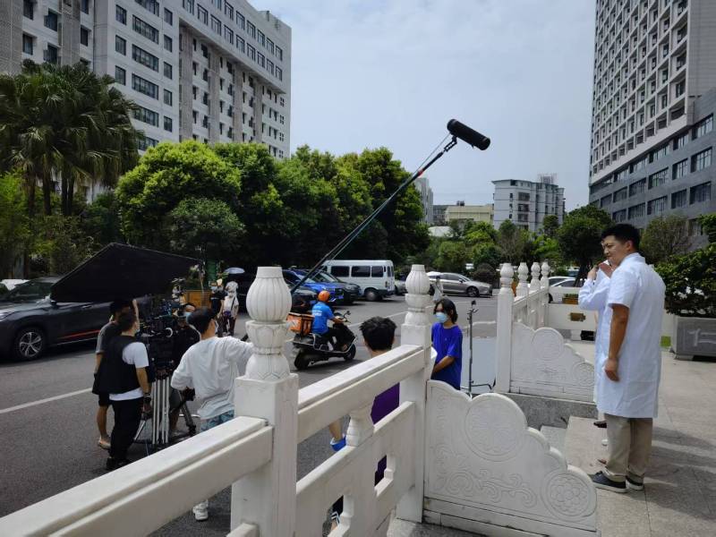 米易县广告片拍摄公司低成本实现高规格制作的诀窍